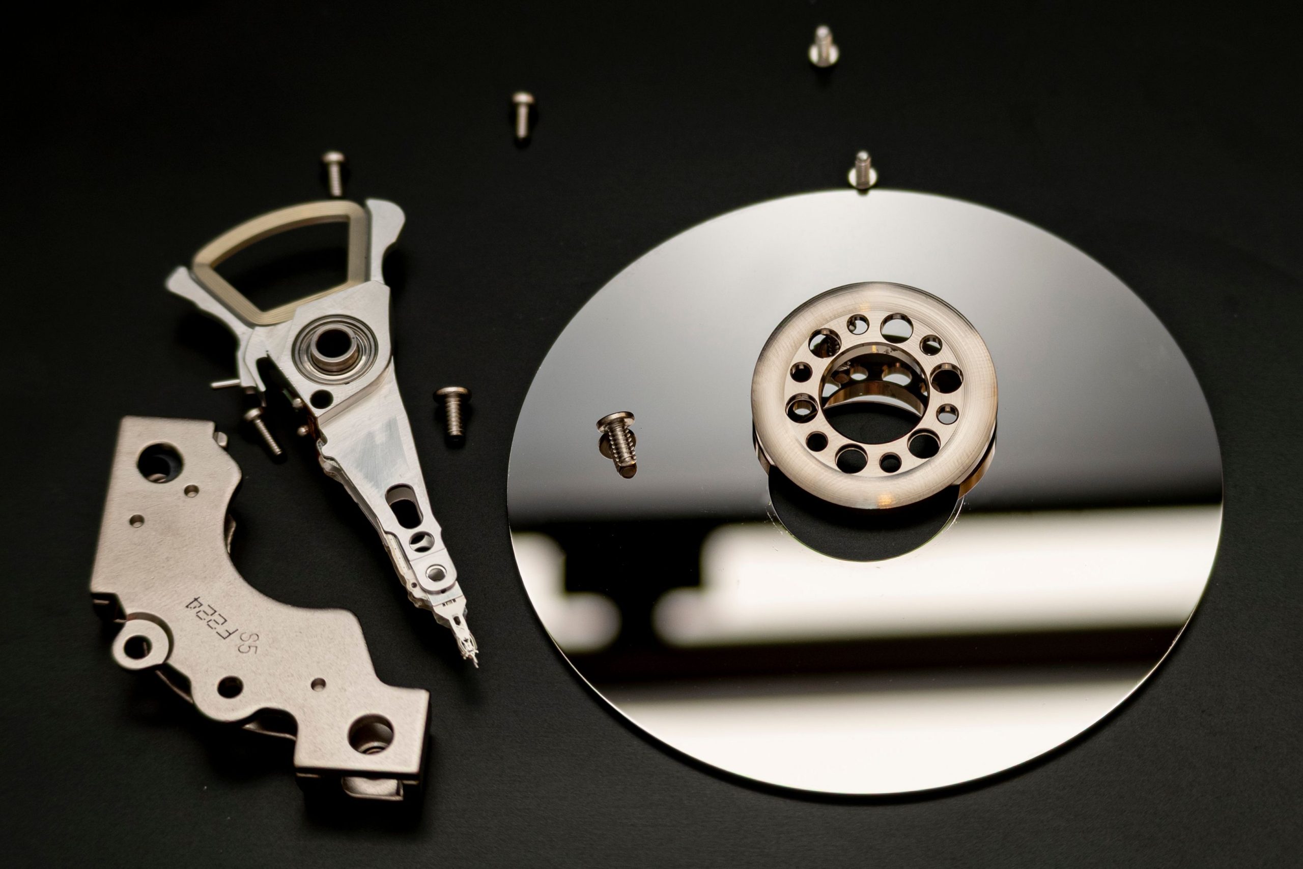 Mechanical replacement components arranged for inspection and repair